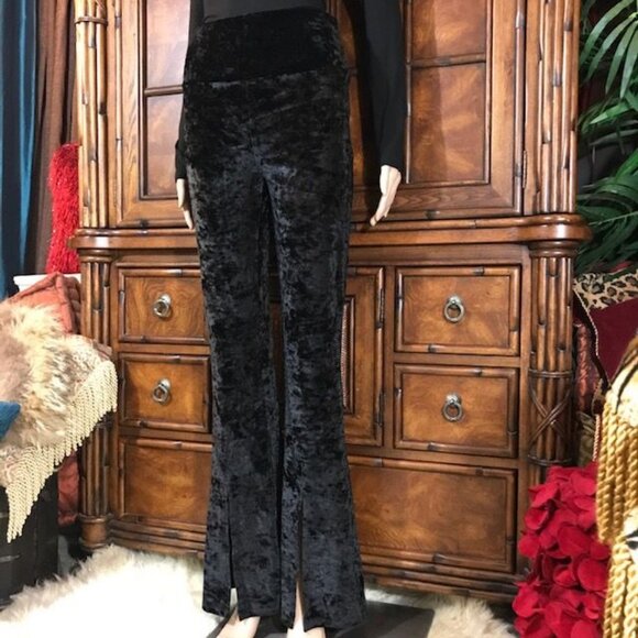 NWOT Wavvy Black Crushed Velvet Front Slit High Waist Stretch Flare Leg Pant - Picture 2 of 10